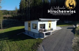 Gebäudeansicht Sommer, © Waldzauber Hirschenwies