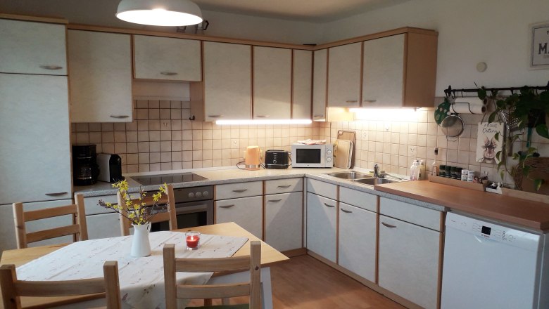 Fully equipped, © U.E.