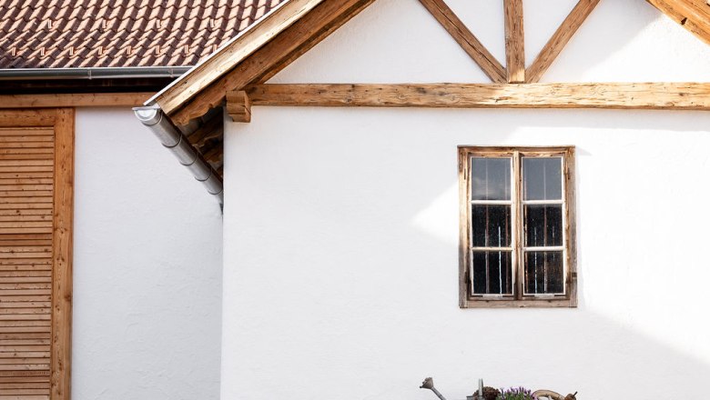 Hof mit Gokart, © ReiWaSchHOF