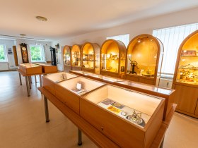 Uhrenmuseum Karlstein, &copy; ZRT-Delight_CZONA