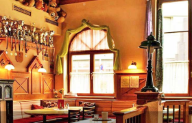 Cafe Teddybär, © Gerhard Boezk