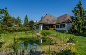 Garten mit Schwimmteich, &copy; G&auml;stehaus Pointner