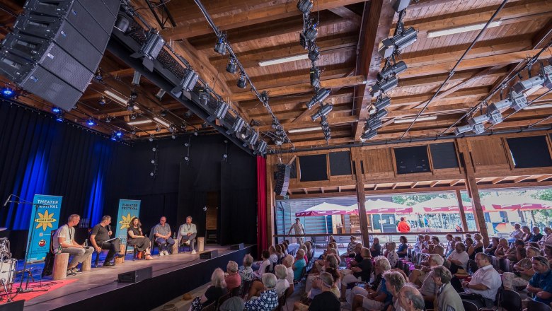 FELLINGERS FRÜHSTÜCK - Herrenseetheater, © www.mussil.eu