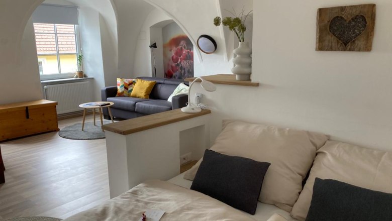 Schlaf- und Wohnraum, © Appartement AltstadtLiebe, Fotograf Birgit Waschka
