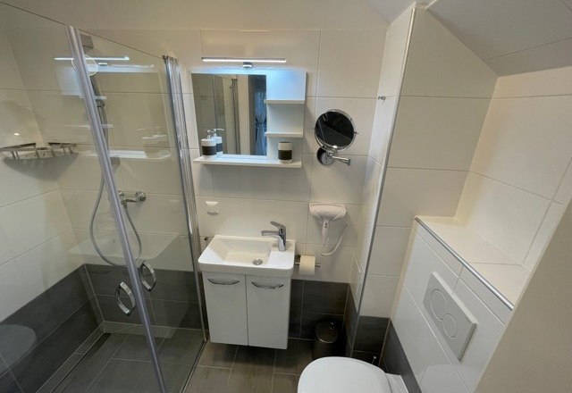 Bad, &copy; Nicole Auer