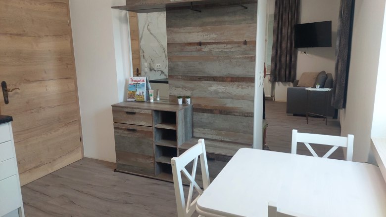 Eingang mit Garderobe, © SilviaSchuh