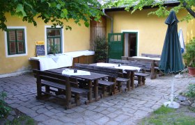 Innenhof Gasthaus Perzy, © Gemeinde Haugschlag