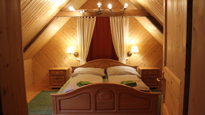 Großes Schlafzimmer, Ferienwohnung Jägerstube, © Marianne Schmid
