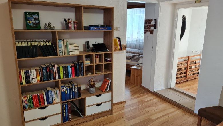 Library, © Dietmar Schermann