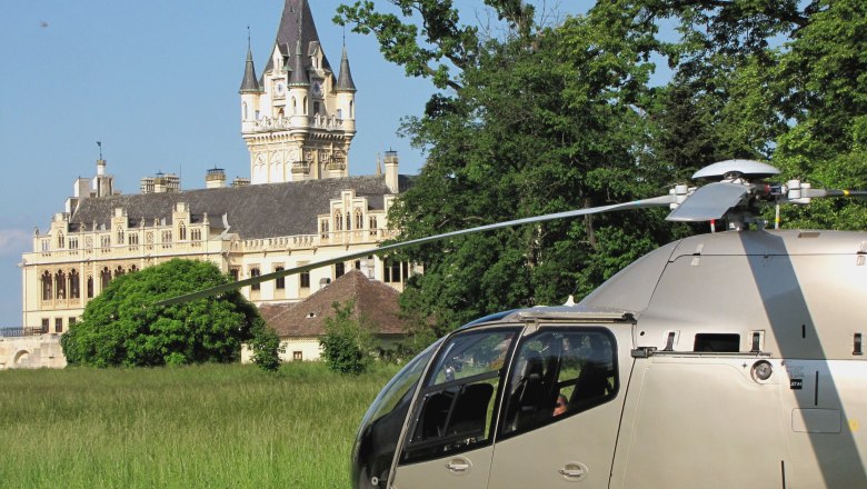 Helikopter Tour Schloss Grafenegg, © Helikopter Tours Austria
