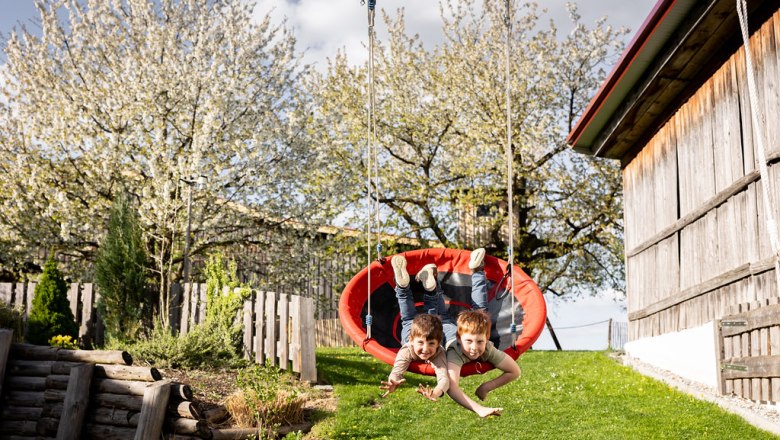 Garten Schaukel, © ReiWaSchHOF