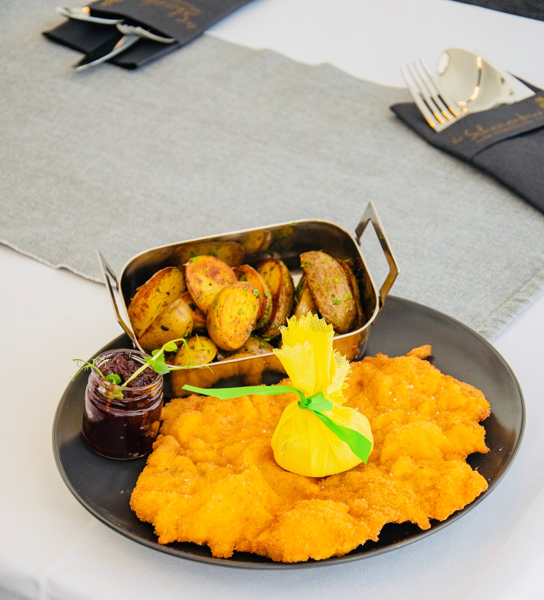 Restaurant zur Schonenburg