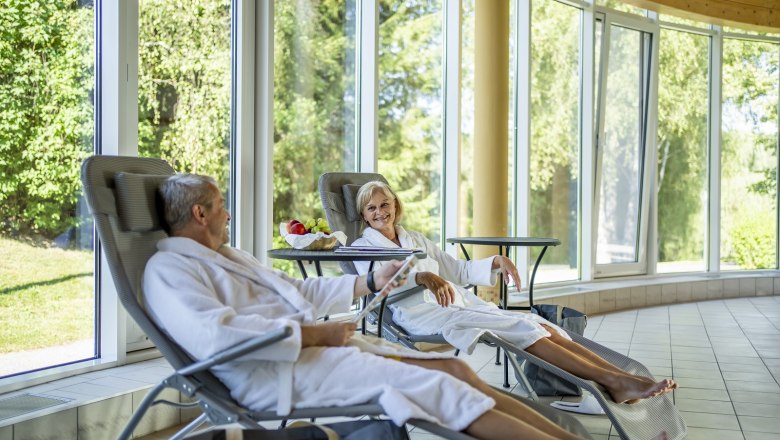 Hallenbad, © www.pov.at