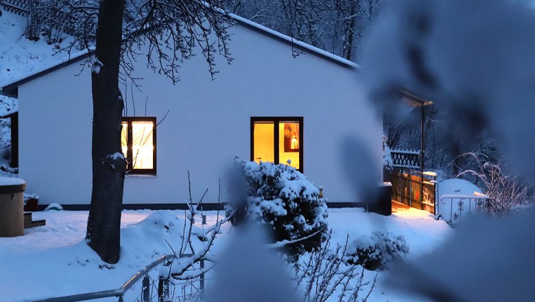 ur_haus_aussen_winter_nacht_5782, &copy; Martin Lugmayr